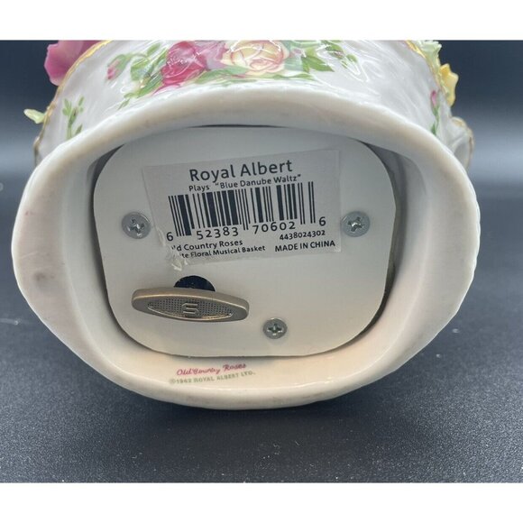 VNTG  1962  ROYAL ALBERT “OLD COUNTRY ROSES”MUSIC BOX  Plays “Blue Danube Waltz” - Picture 9 of 10